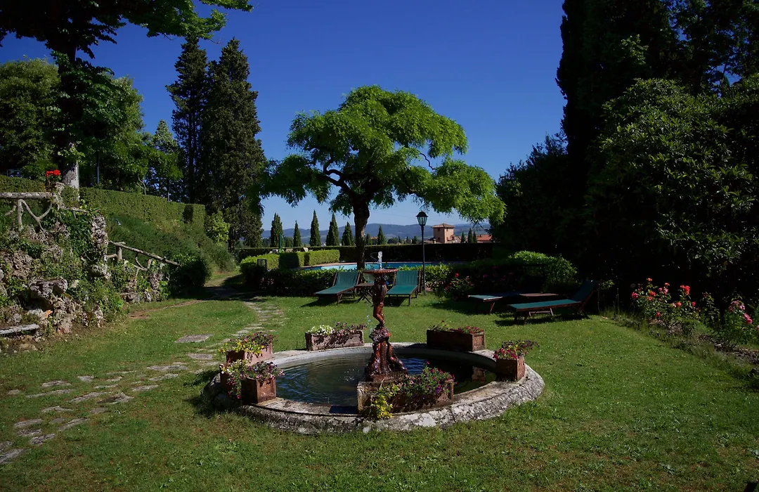 Villa Scacciapensieri Boutique Hotel-1